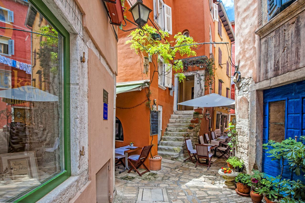 Apartments Casa Rubeus 로비니 외부 사진